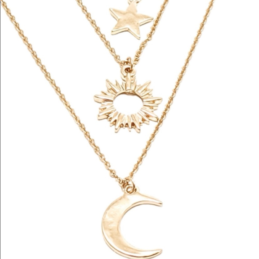 Gold Regan Necklace - Set of 3 necklaces! - Picture 2 of 3